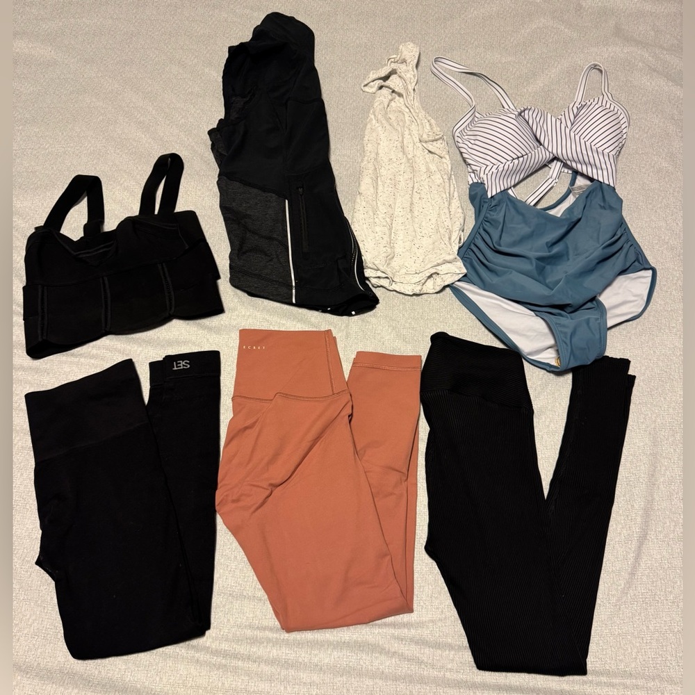 Lot Women Size Small Medium Work Out Bundle